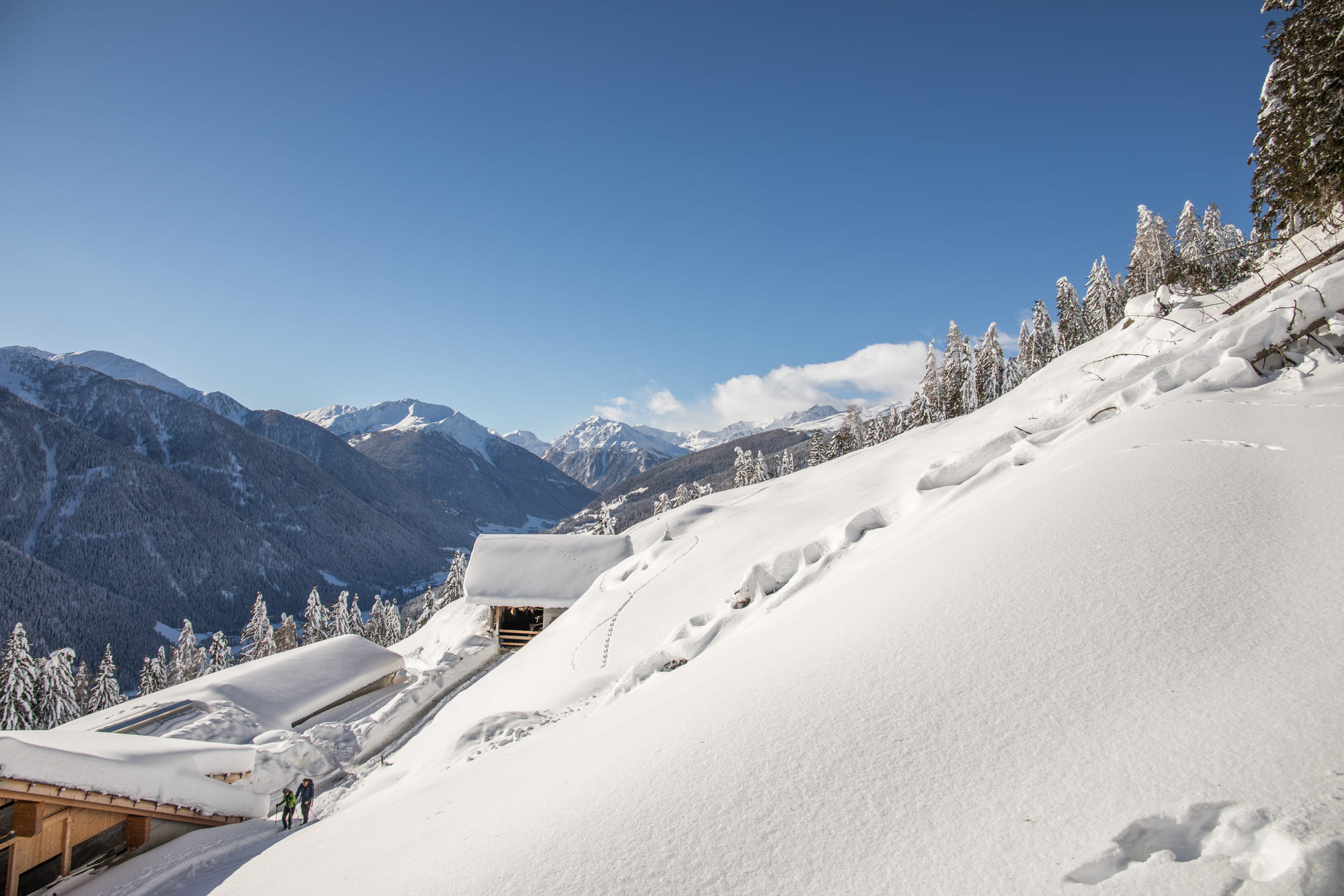 Wintergenuß pur im Ultental vom Beginn der Wanderung